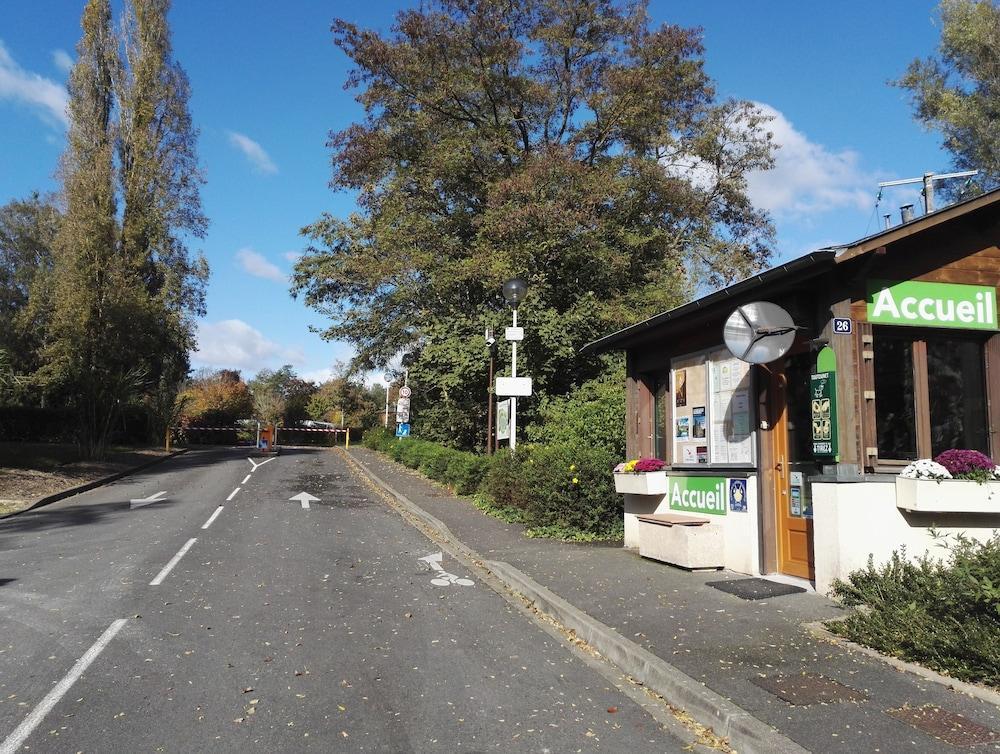Camping De Bourges Dış mekan fotoğraf